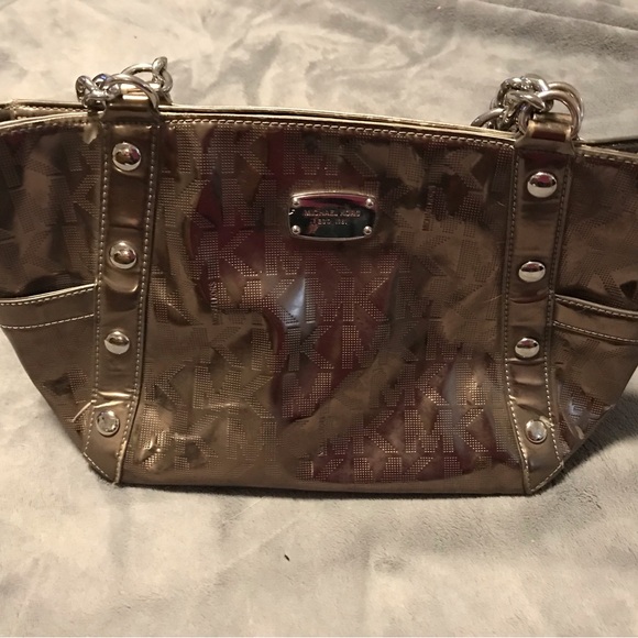 Michael Kors Metallic Gold Shoulder Bag - Picture 1 of 6